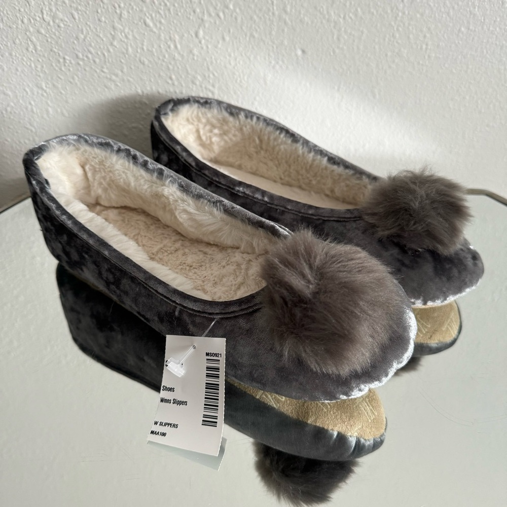 INC Grey Crushed Velvet Pom Pom Tinkerbell Lounge Cozy House Slippers NEW